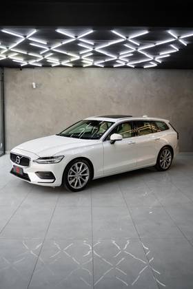 VOLVO V60 2.0 T5 GASOLINA MOMENTUM GEARTRONIC